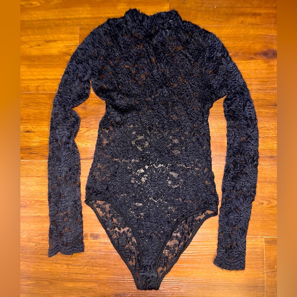 ✨AQUA LACE BODYSUIT✨